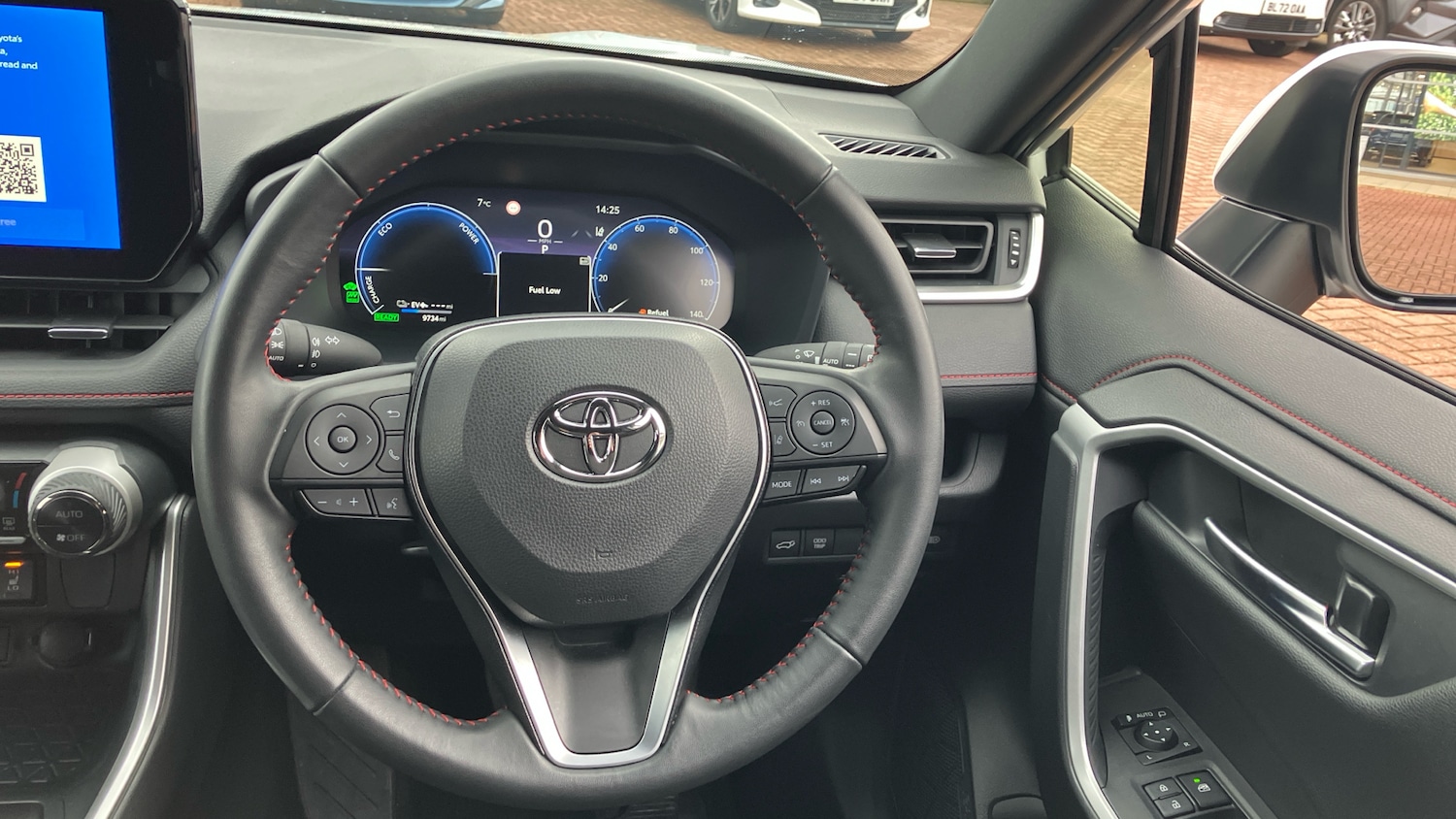 Used Toyota RAV4 2024 for sale - 77459635: Photo 8