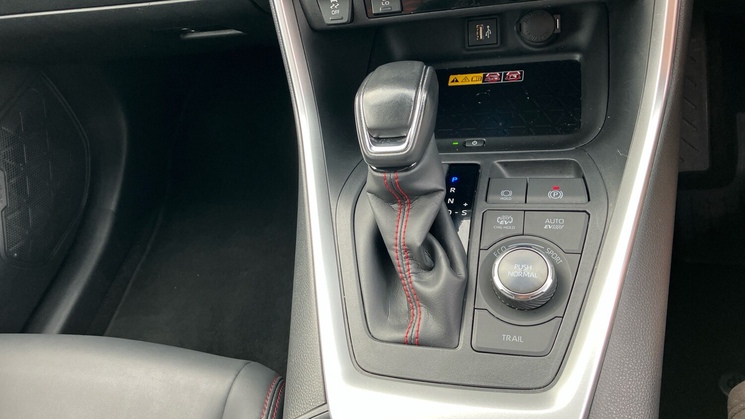 Used Toyota RAV4 2023 for sale - 76427762: Photo 44