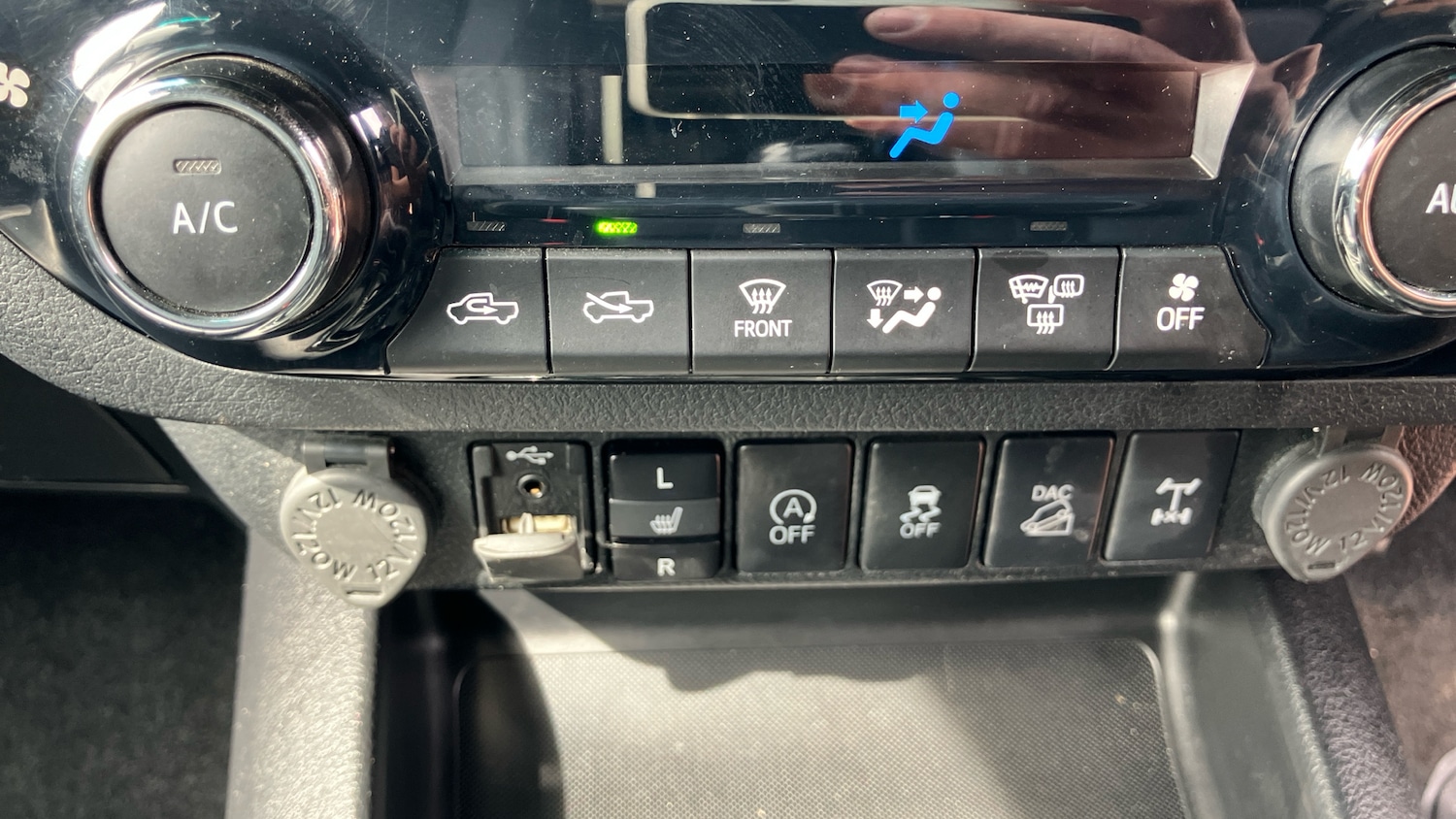 Vehicle 33