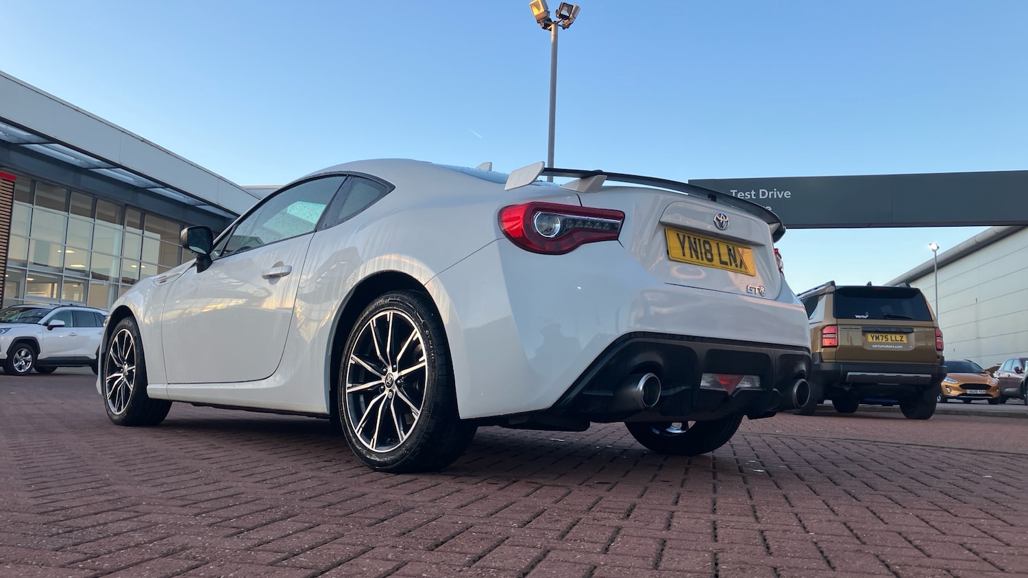 Used Toyota GT86 2018 for sale - 77312571: Photo 21