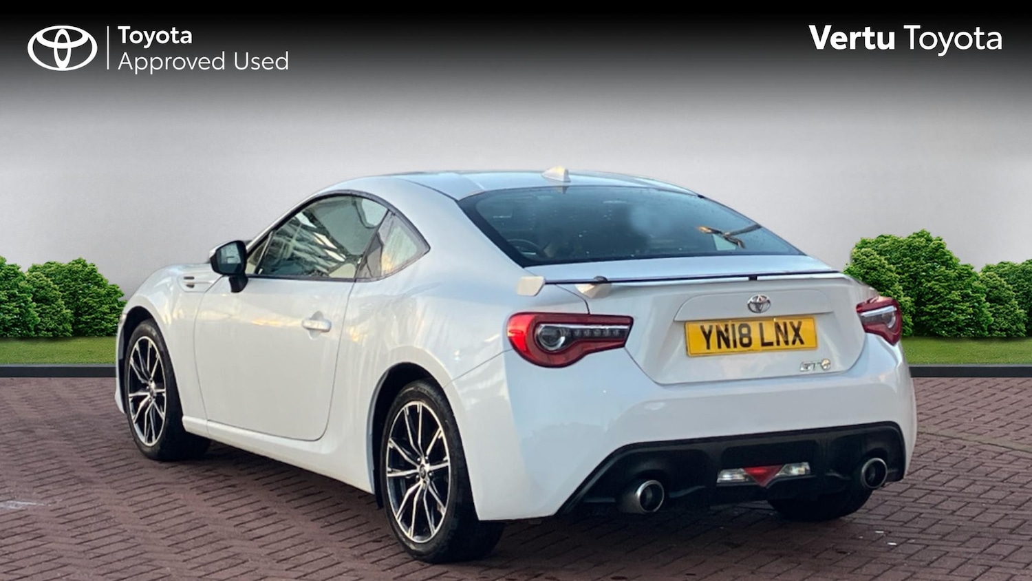 Used Toyota GT86 2018 for sale - 77312571: Photo 4