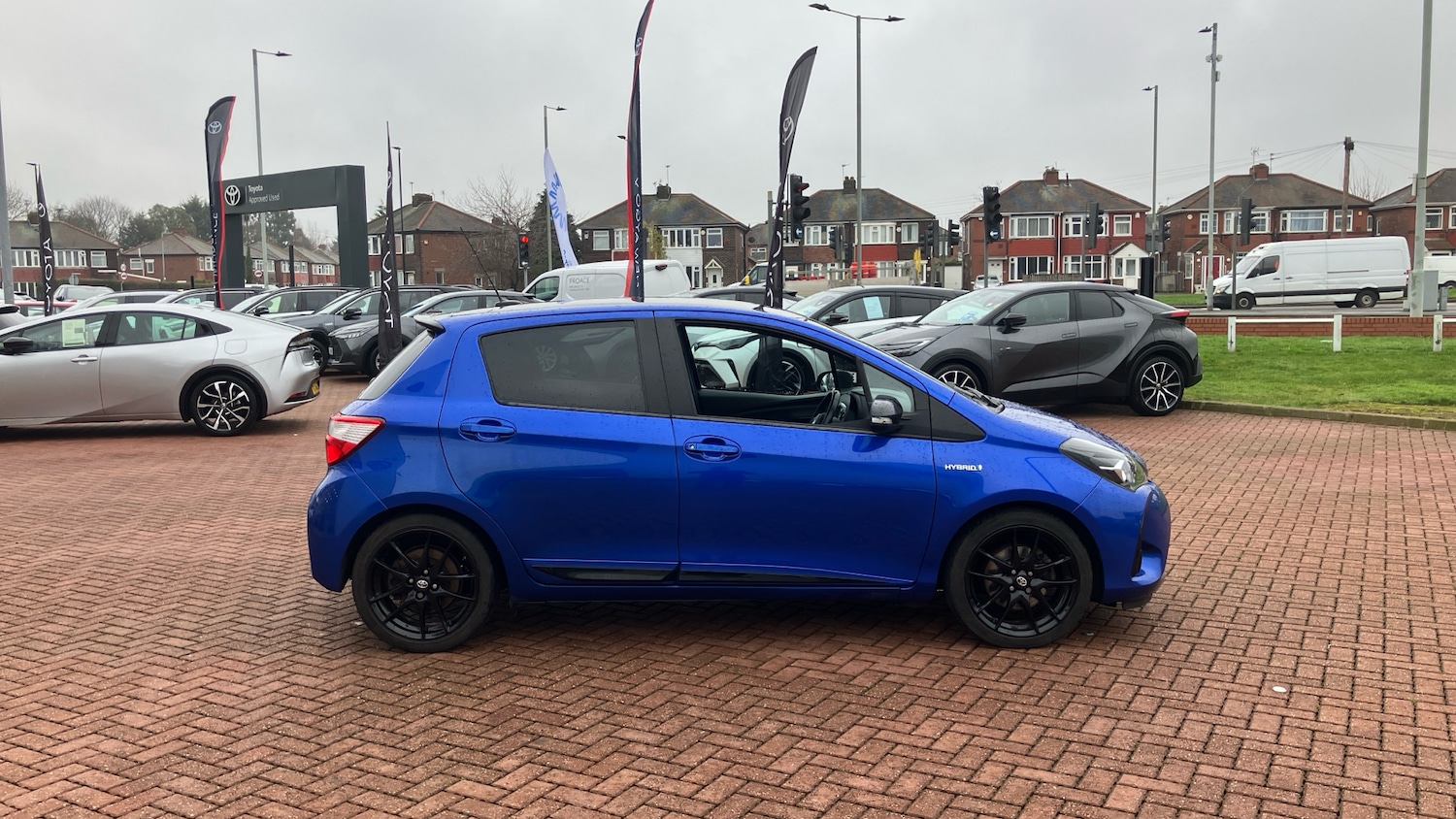 Used Toyota Yaris 2020 for sale - 77432476: Photo 16