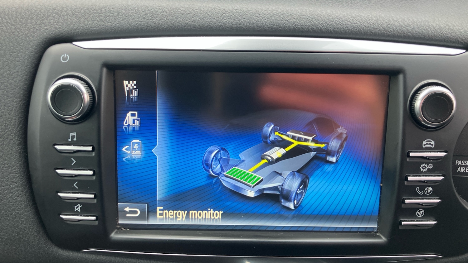 Used Toyota Yaris 2020 for sale - 77432476: Photo 23