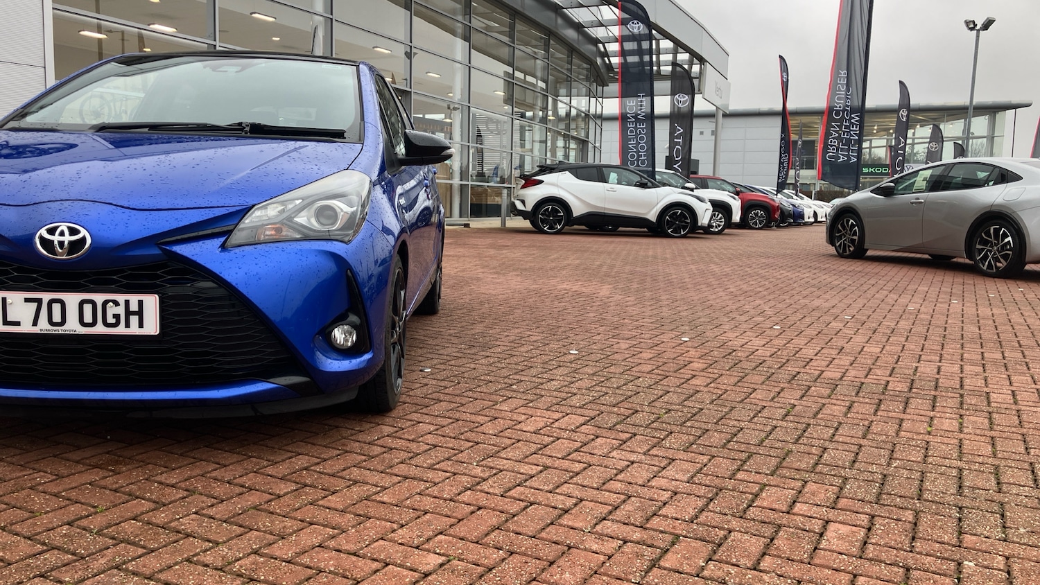 Used Toyota Yaris 2020 for sale - 77432476: Photo 30