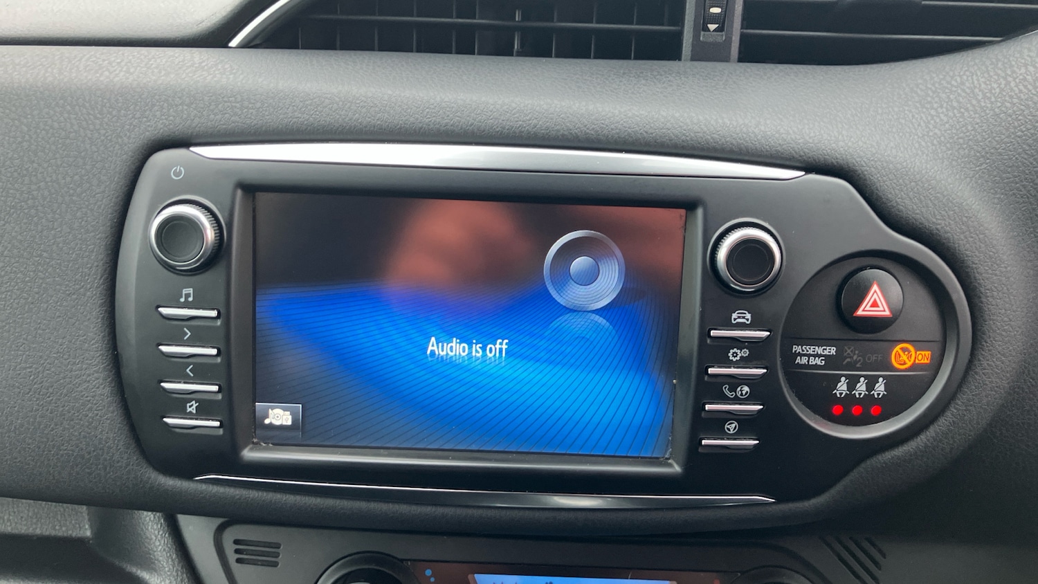 Used Toyota Yaris 2020 for sale - 77432476: Photo 7