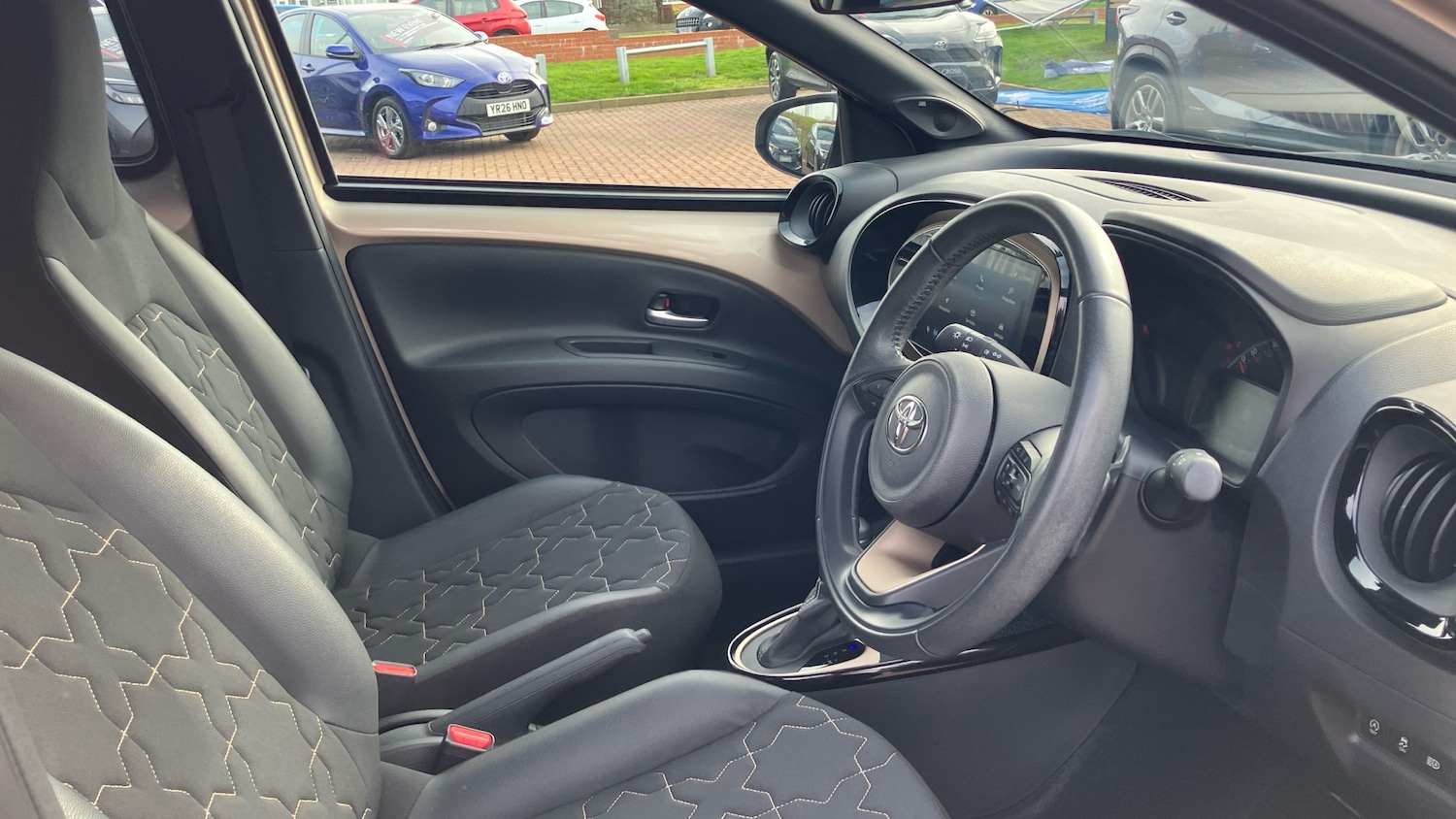 Used Toyota Aygo X 2023 for sale - 77883755: Photo 11