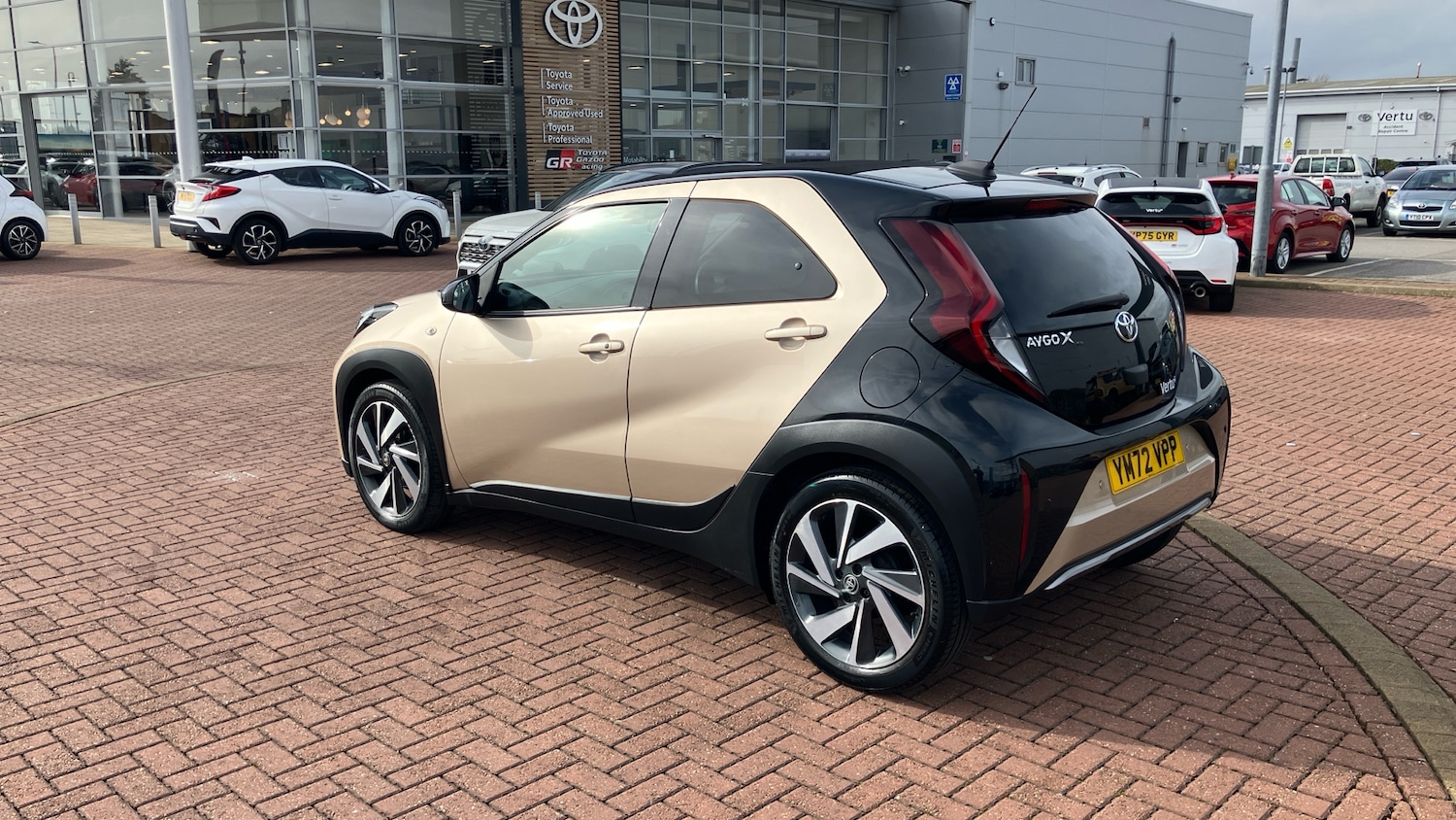 Used Toyota Aygo X 2023 for sale - 77883755: Photo 32