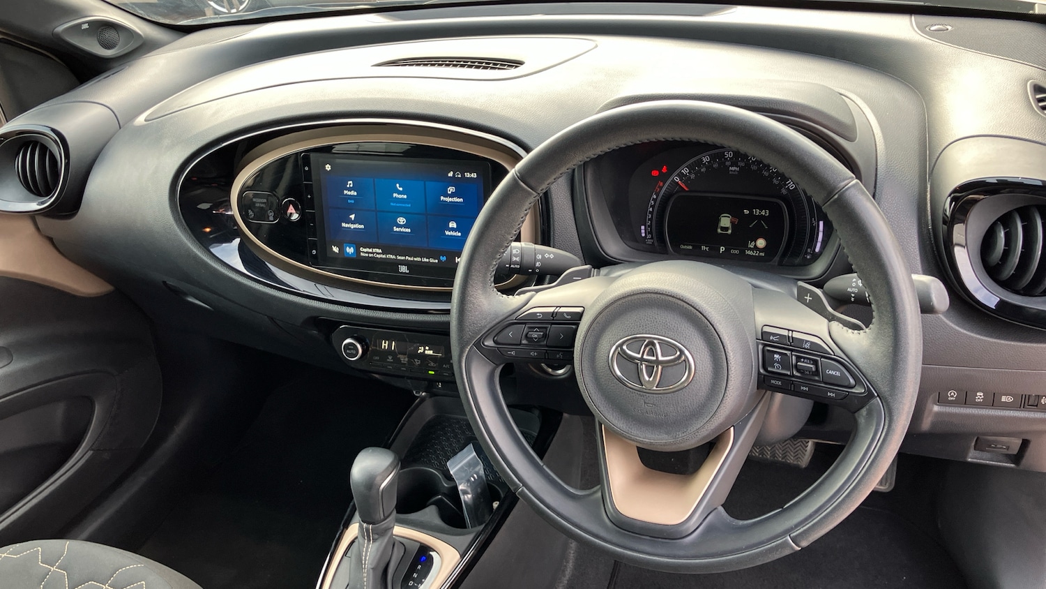 Used Toyota Aygo X 2023 for sale - 77883755: Photo 5