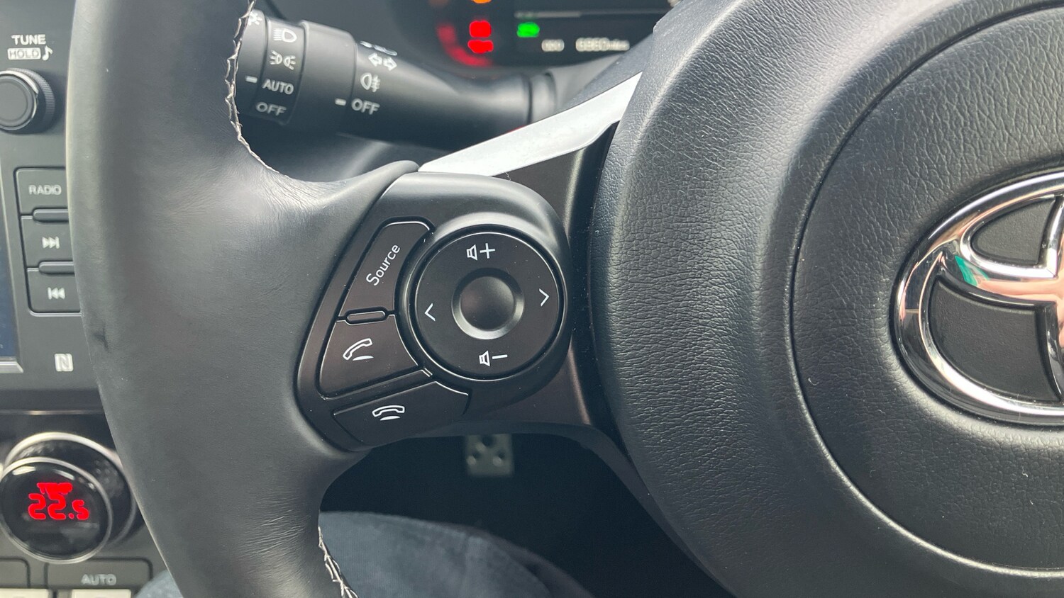 Used Toyota GR86 2023 for sale - 77543481: Photo 39