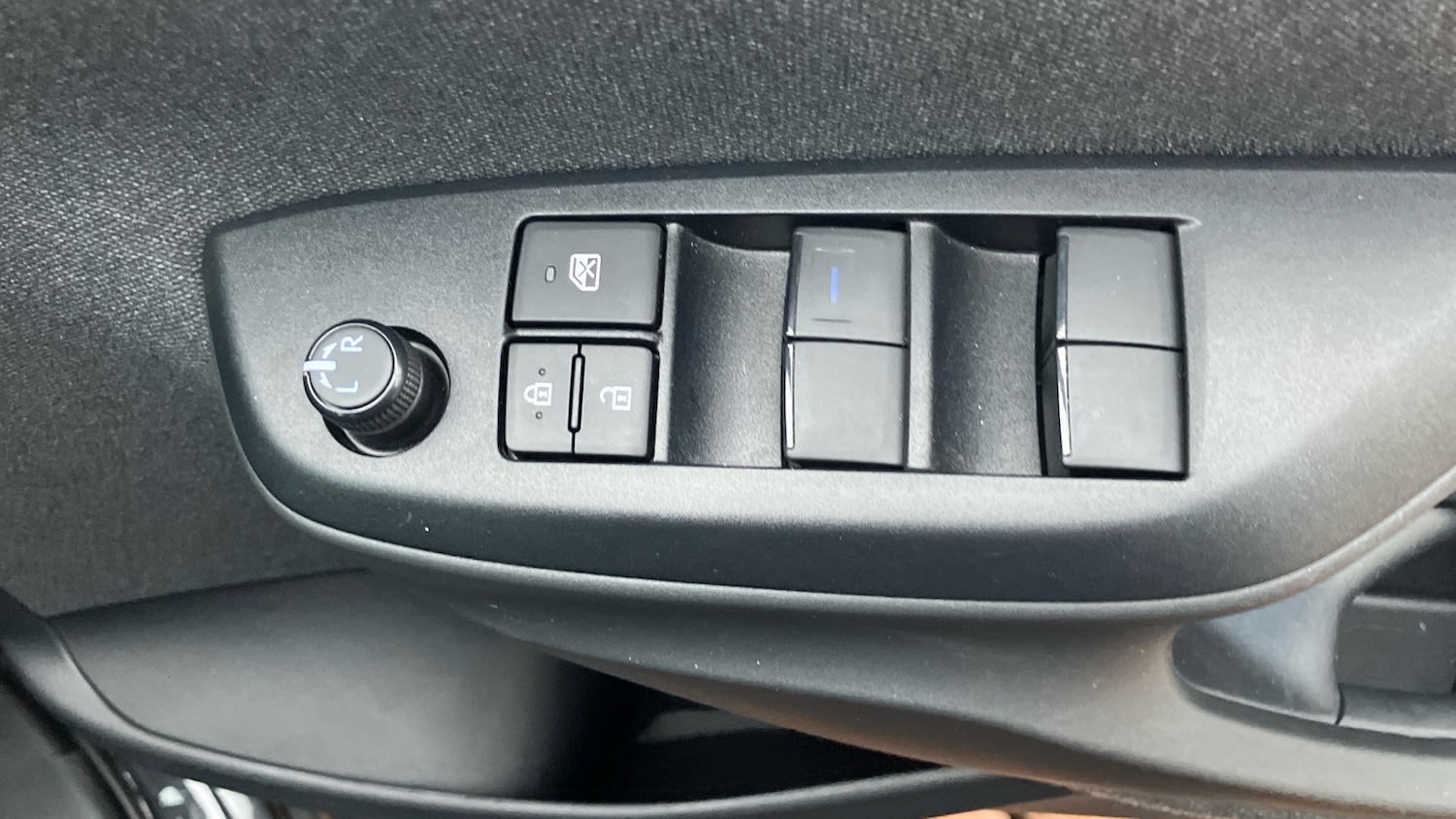 Used Toyota Yaris Cross 2022 for sale - 77521917: Photo 41