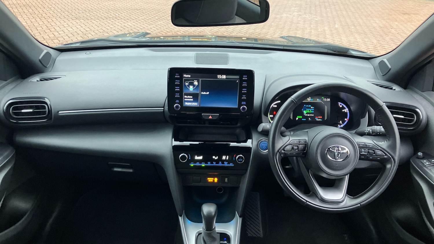 Used Toyota Yaris Cross 2022 for sale - 77521917: Photo 5