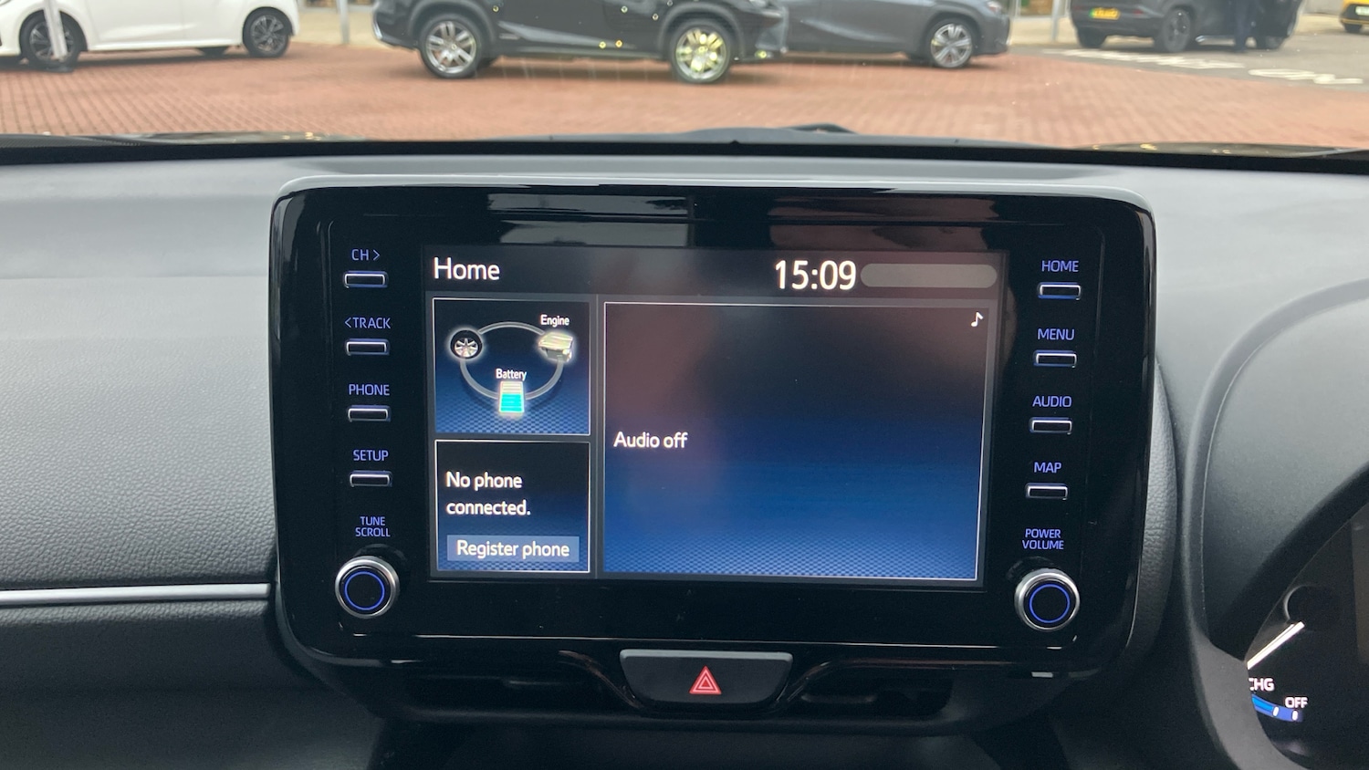 Used Toyota Yaris Cross 2022 for sale - 77521917: Photo 7