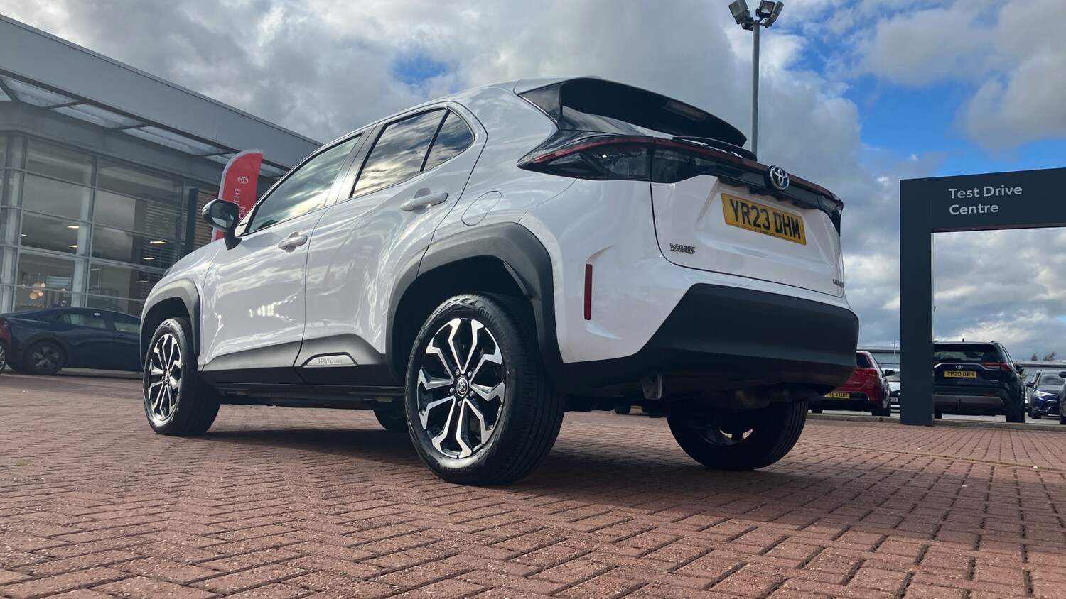 Used Toyota Yaris Cross 2023 for sale - 76078007: Photo 21