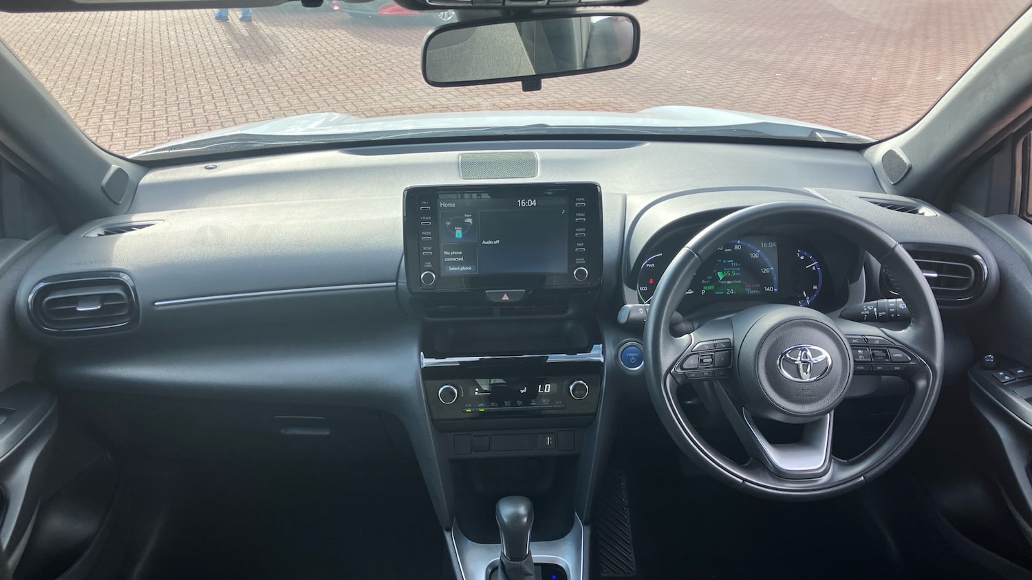 Used Toyota Yaris Cross 2023 for sale - 76078007: Photo 5