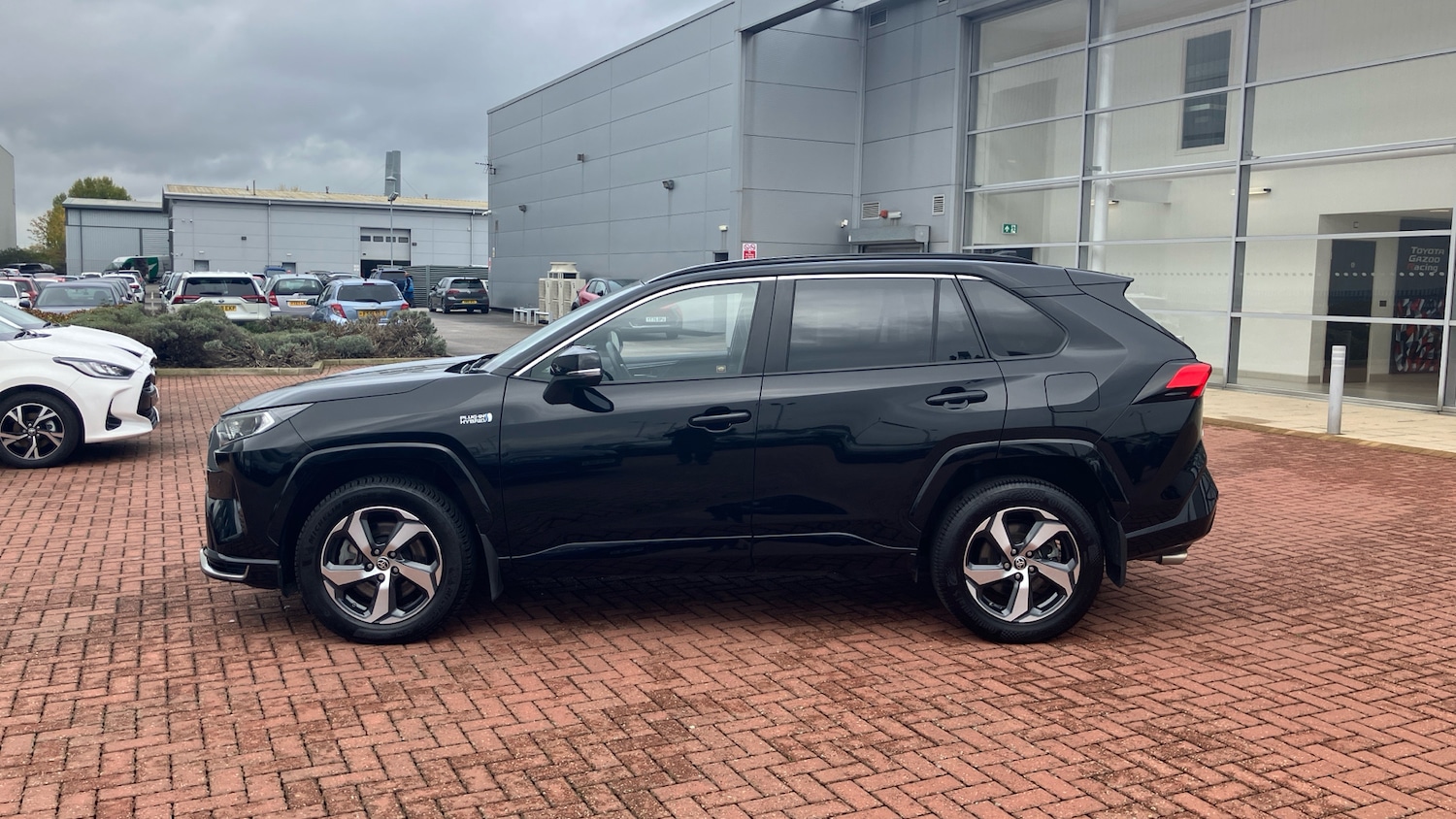 Used Toyota RAV4 2021 for sale - 76393952: Photo 17