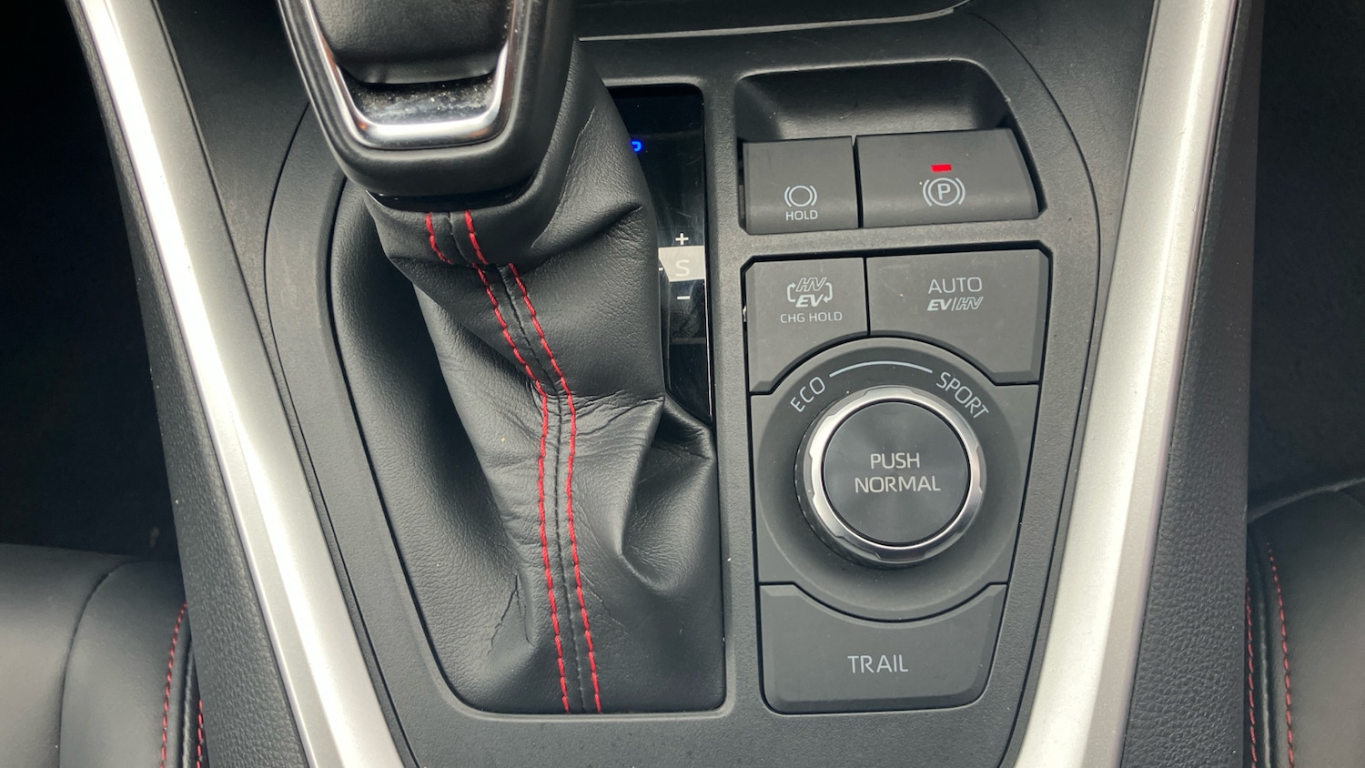 Used Toyota RAV4 2021 for sale - 76393952: Photo 35