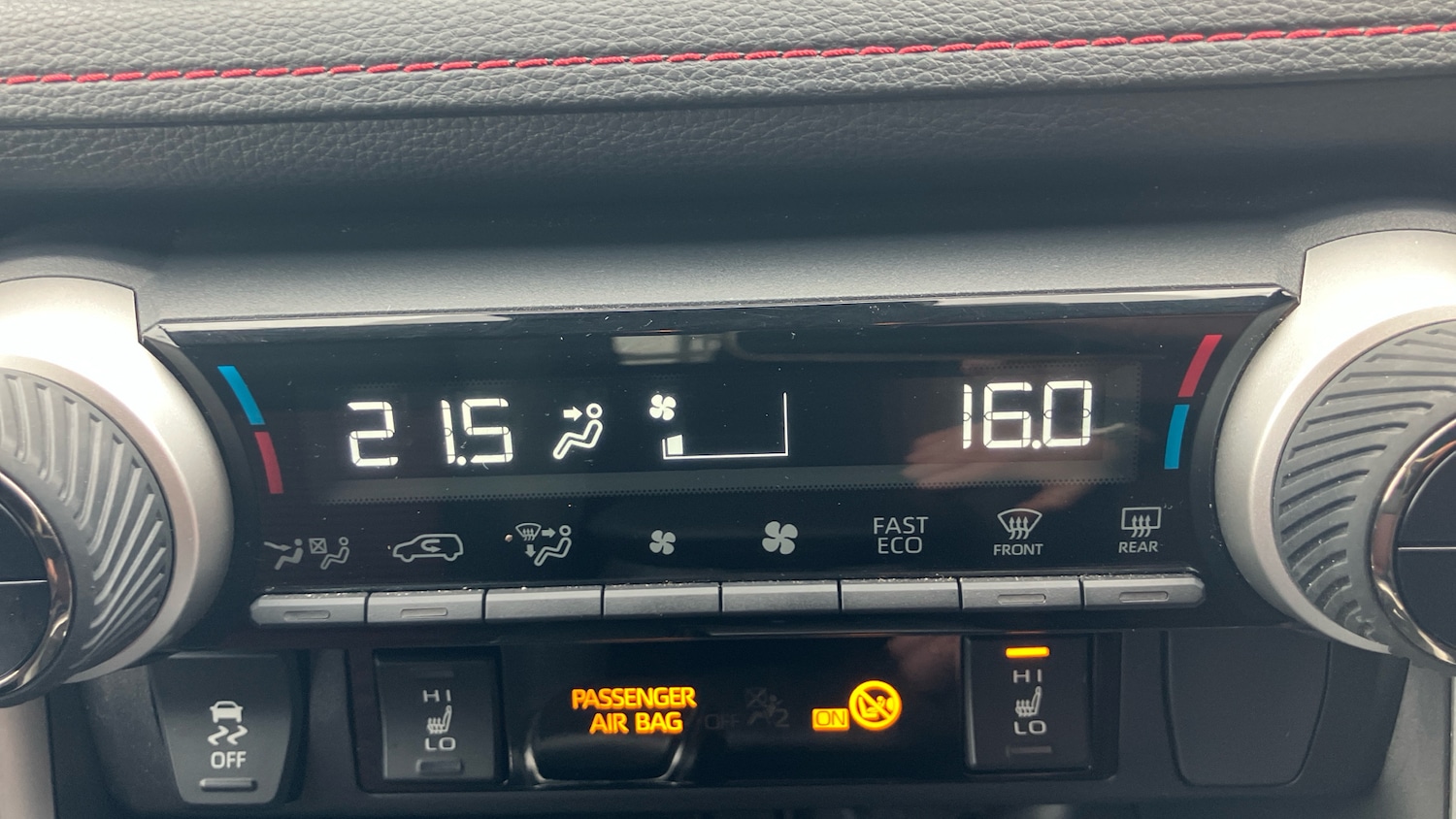 Used Toyota RAV4 2021 for sale - 76393952: Photo 37