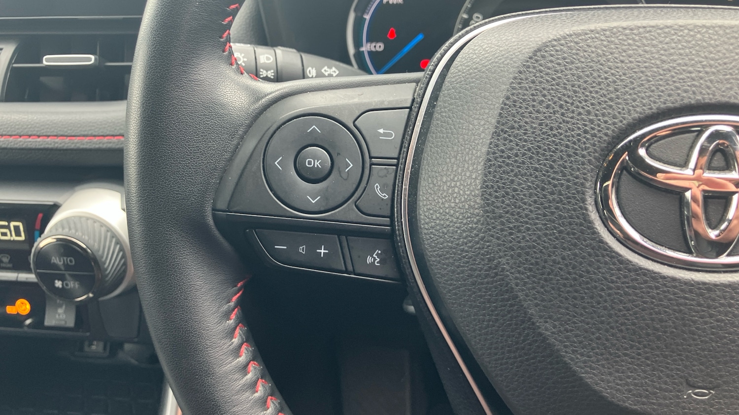 Used Toyota RAV4 2021 for sale - 76393952: Photo 39