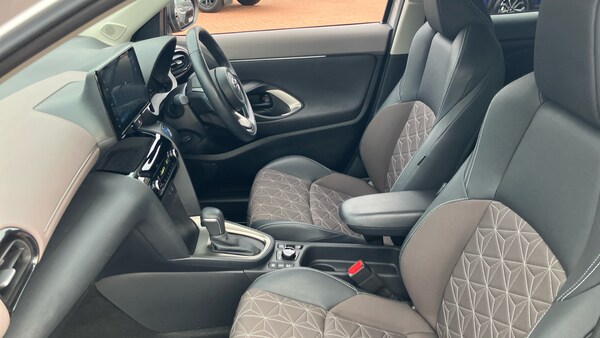 Used Toyota Yaris Cross 2023 for sale - 76273567: Photo 10
