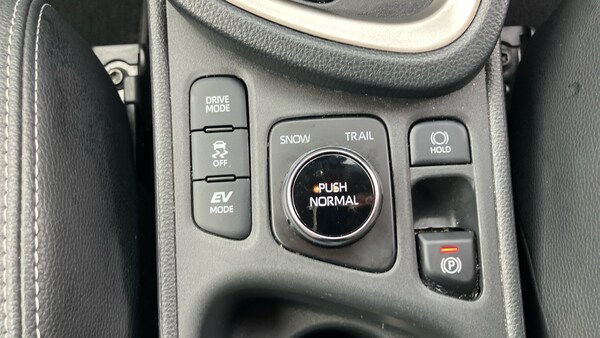Used Toyota Yaris Cross 2023 for sale - 76273567: Photo 35
