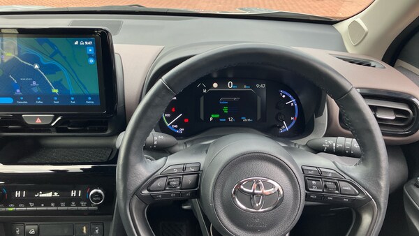 Used Toyota Yaris Cross 2023 for sale - 76273567: Photo 8
