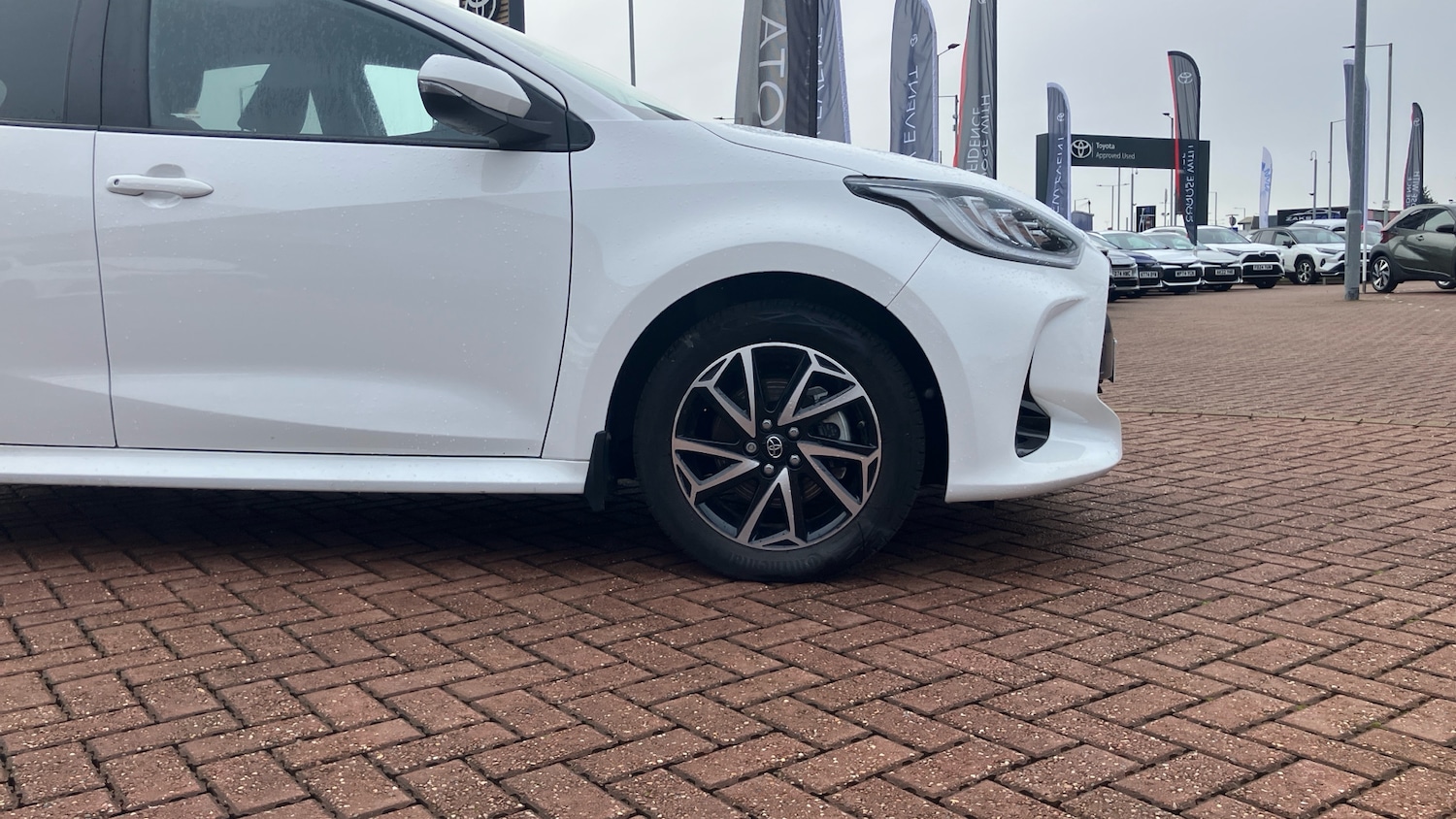 Used Toyota Yaris 2023 for sale - 77460218: Photo 18