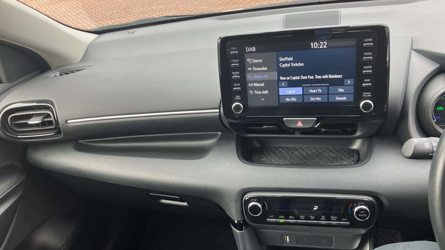 Used Toyota Yaris 2023 for sale - 77460218: Photo 34