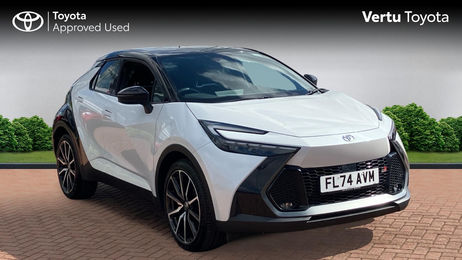 Used Toyota C-HR 2024 for sale - 78152859: Photo 1