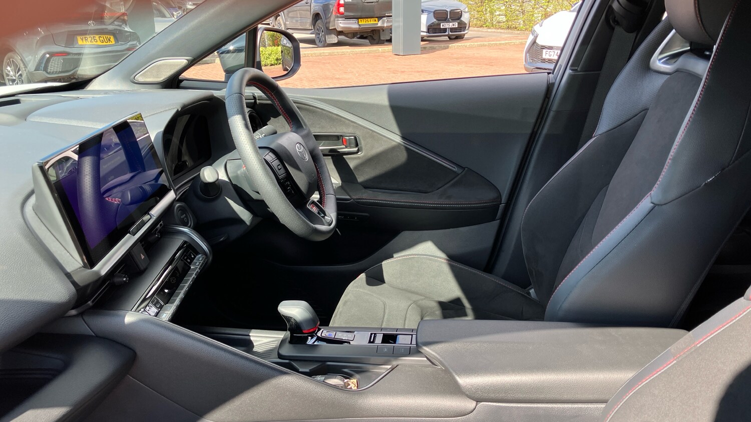 Used Toyota C-HR 2024 for sale - 78152859: Photo 10