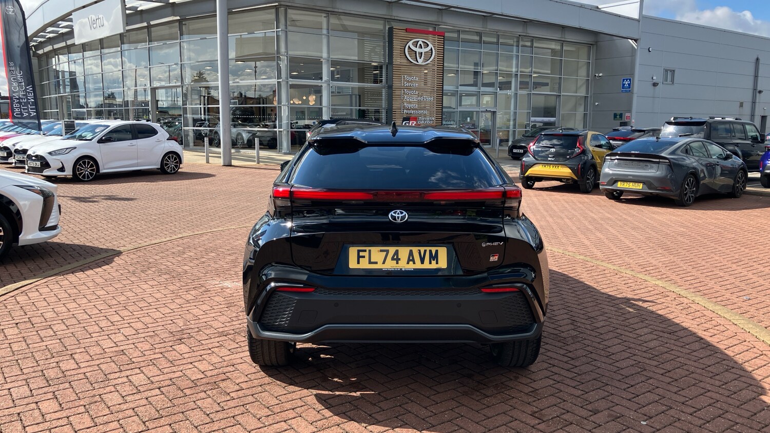 Used Toyota C-HR 2024 for sale - 78152859: Photo 30