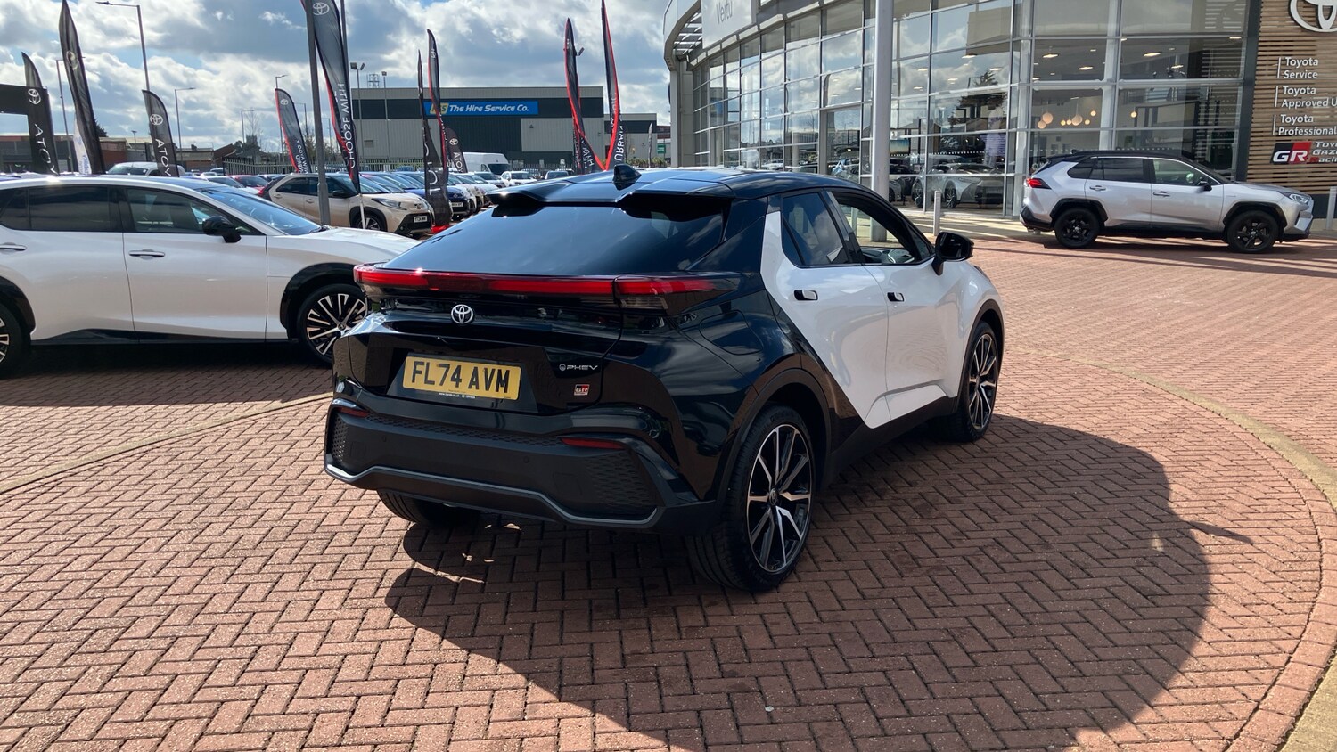 Used Toyota C-HR 2024 for sale - 78152859: Photo 38