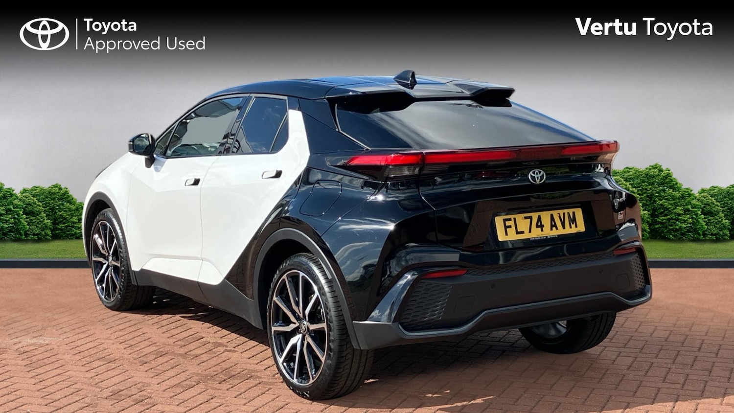 Used Toyota C-HR 2024 for sale - 78152859: Photo 4