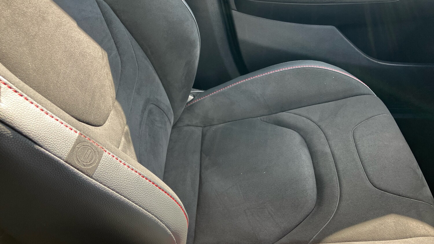 Used Toyota C-HR 2024 for sale - 78152859: Photo 50