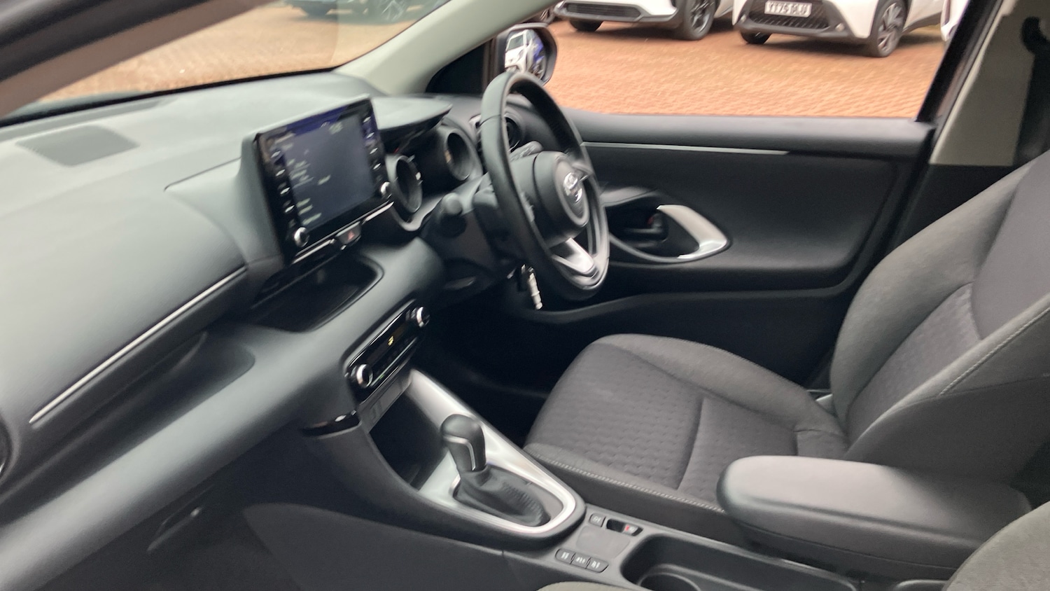 Used Toyota Yaris 2023 for sale - 76507277: Photo 10