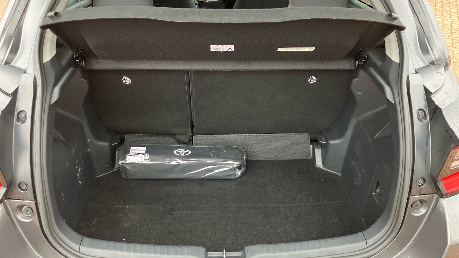 Used Toyota Yaris 2023 for sale - 76507277: Photo 14