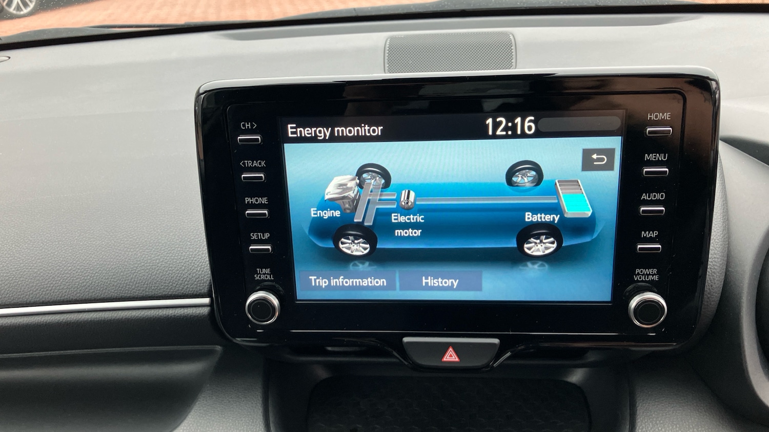 Used Toyota Yaris 2023 for sale - 76507277: Photo 24