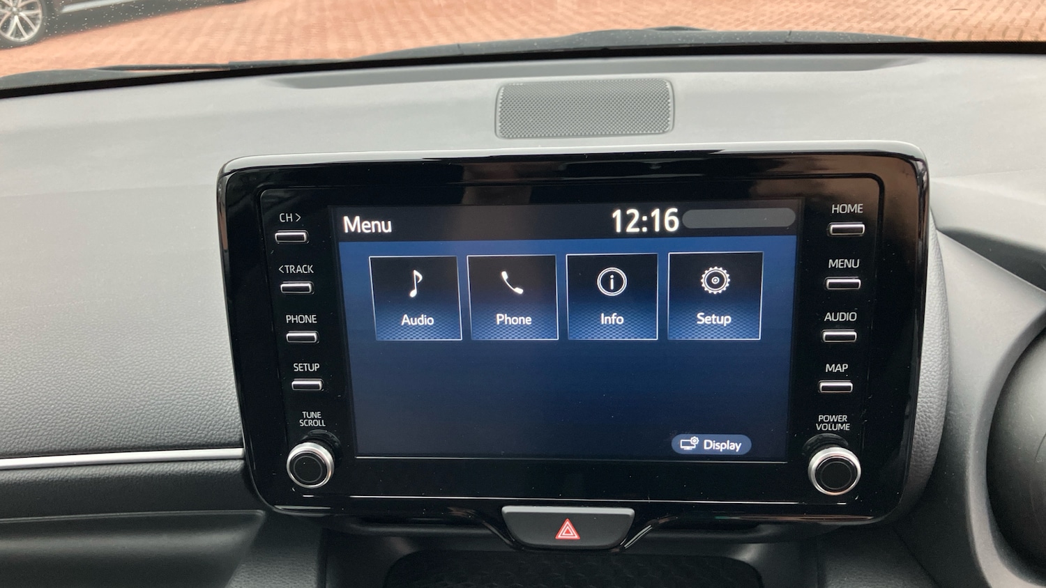 Used Toyota Yaris 2023 for sale - 76507277: Photo 25