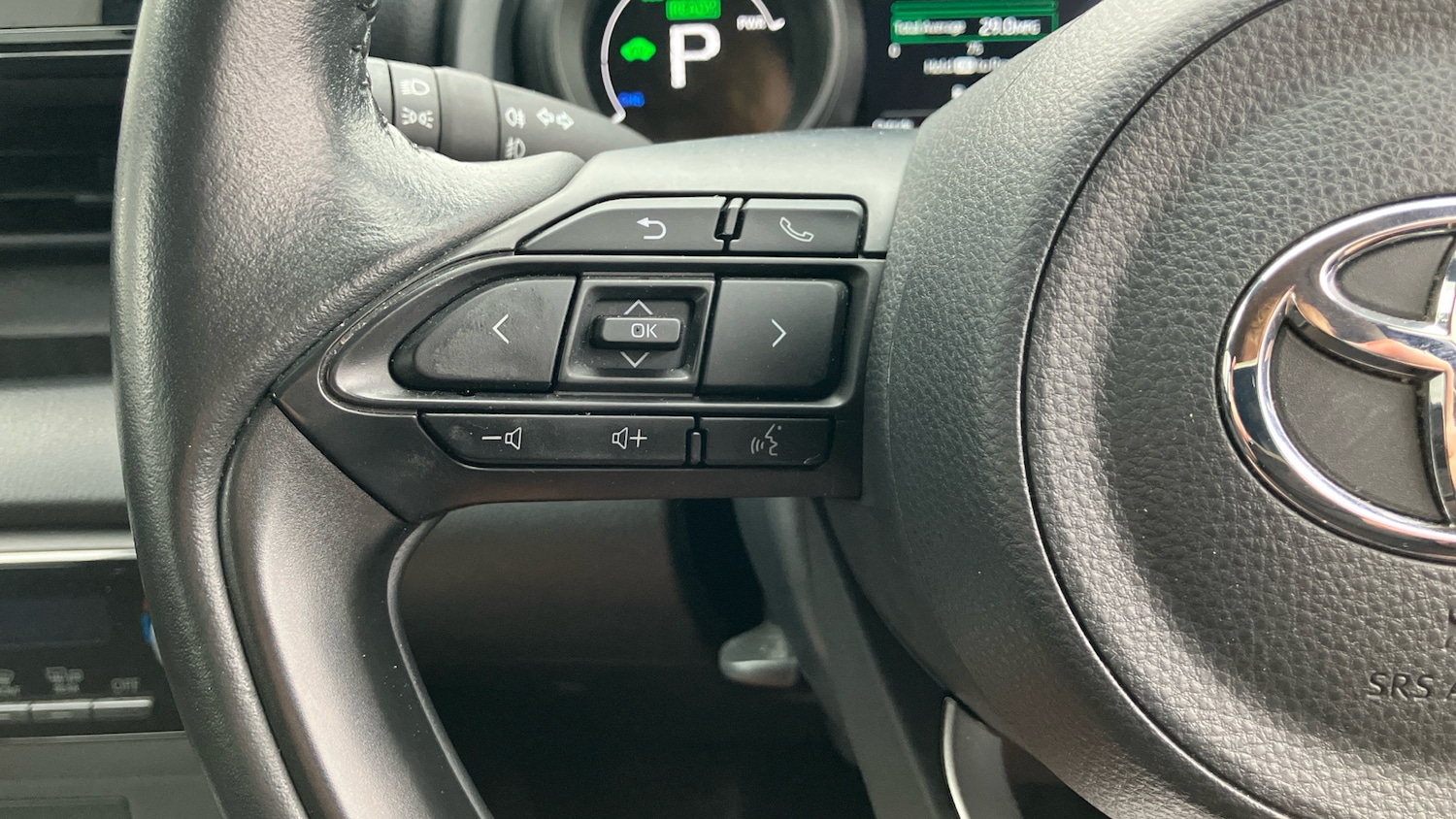 Used Toyota Yaris 2023 for sale - 76507277: Photo 36