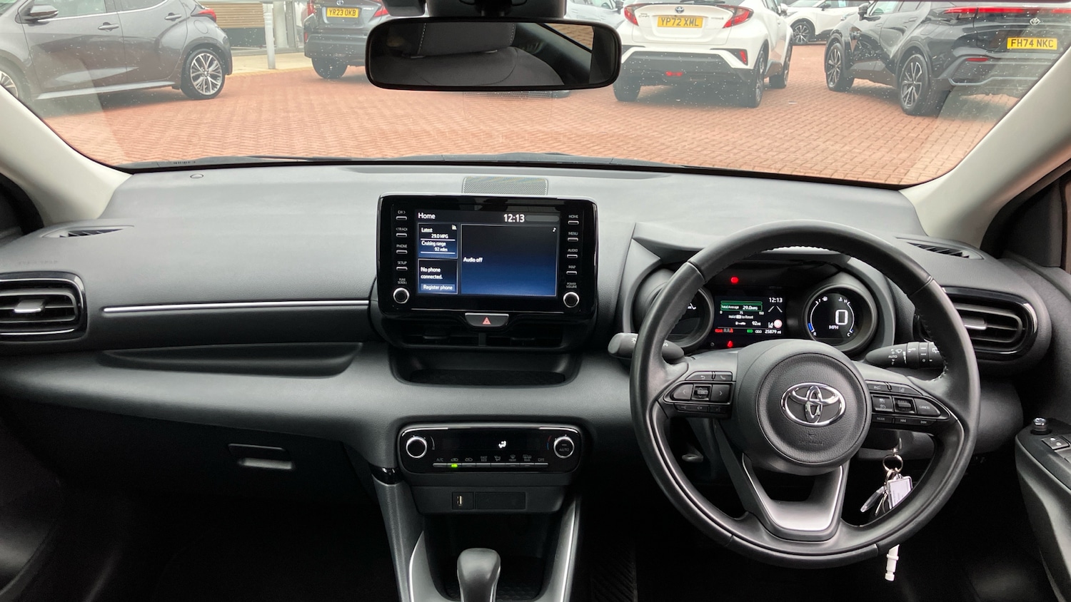 Used Toyota Yaris 2023 for sale - 76507277: Photo 5