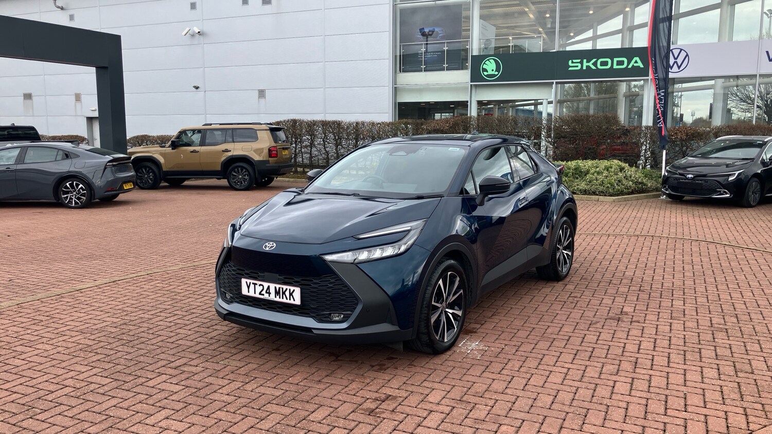 Used Toyota C-HR 2024 for sale - 77871872: Photo 32