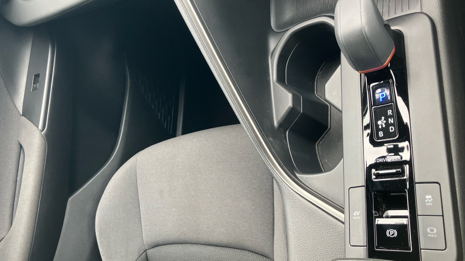 Used Toyota C-HR 2024 for sale - 77871872: Photo 38