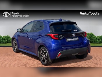Used Toyota Yaris 2023 for sale - 78869980: Photo