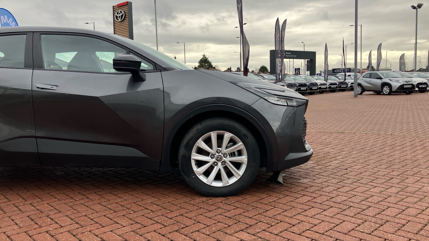 Used Toyota C-HR 2024 for sale - 77151068: Photo 18