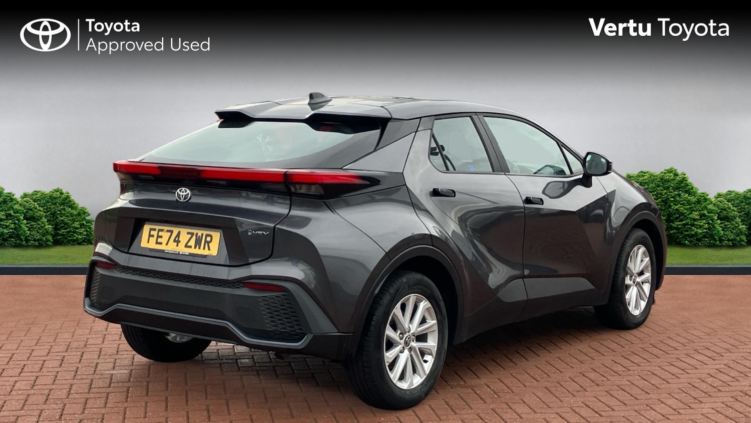 Used Toyota C-HR 2024 for sale - 77151068: Photo 2