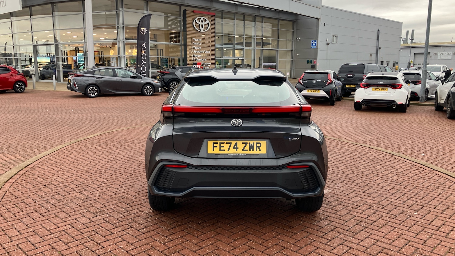 Used Toyota C-HR 2024 for sale - 77151068: Photo 33