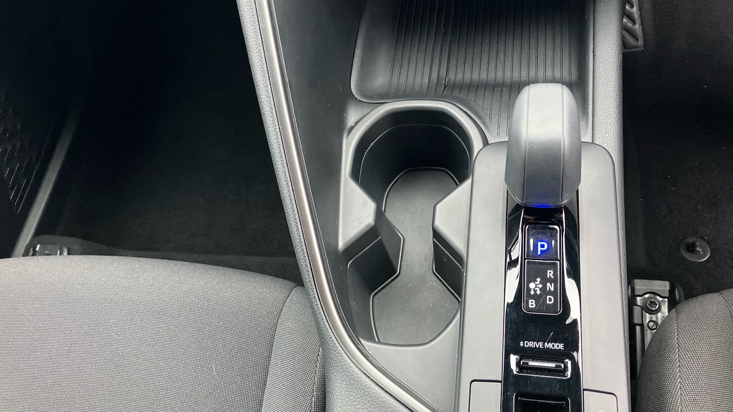 Used Toyota C-HR 2024 for sale - 77151068: Photo 39