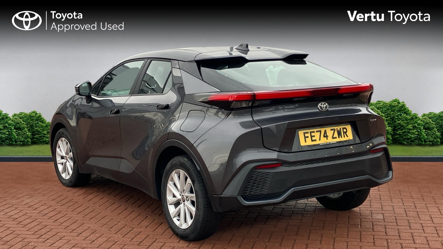 Used Toyota C-HR 2024 for sale - 77151068: Photo 4