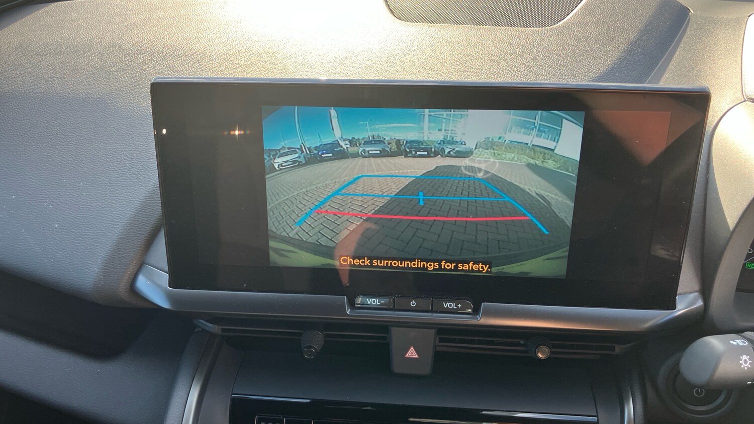 Used Toyota C-HR 2024 for sale - 76230812: Photo 27