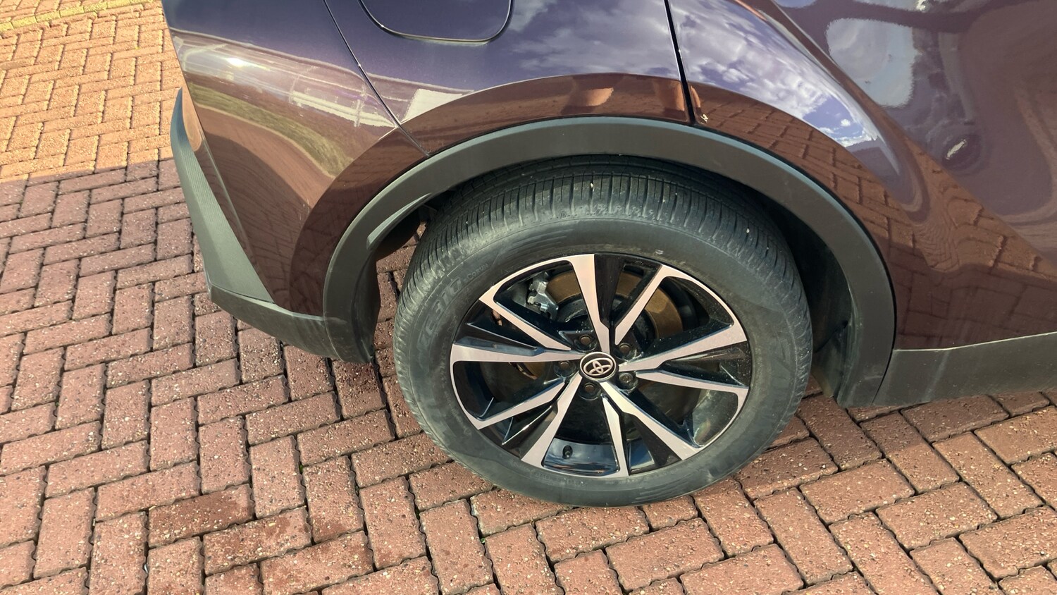 Used Toyota C-HR 2024 for sale - 76230812: Photo 29