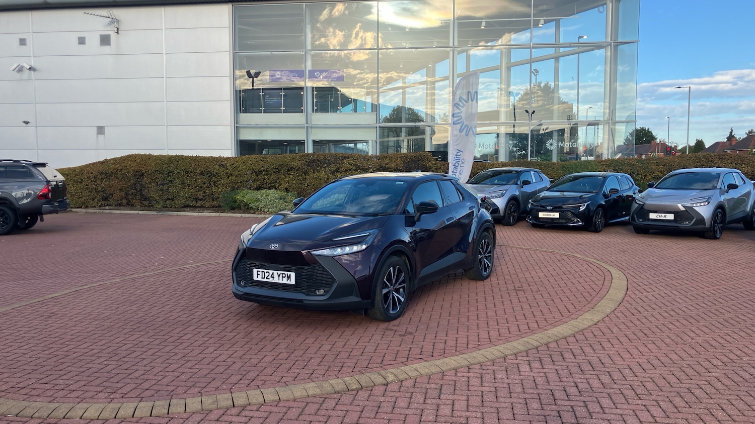 Used Toyota C-HR 2024 for sale - 76230812: Photo 40